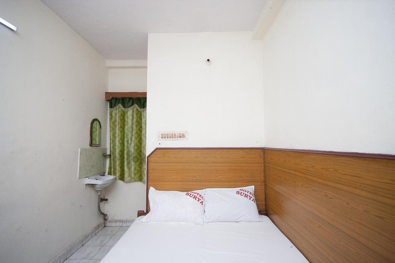 Spot On 38565 Hotel Surya Thiruvengadam St Ченнаї Екстер'єр фото